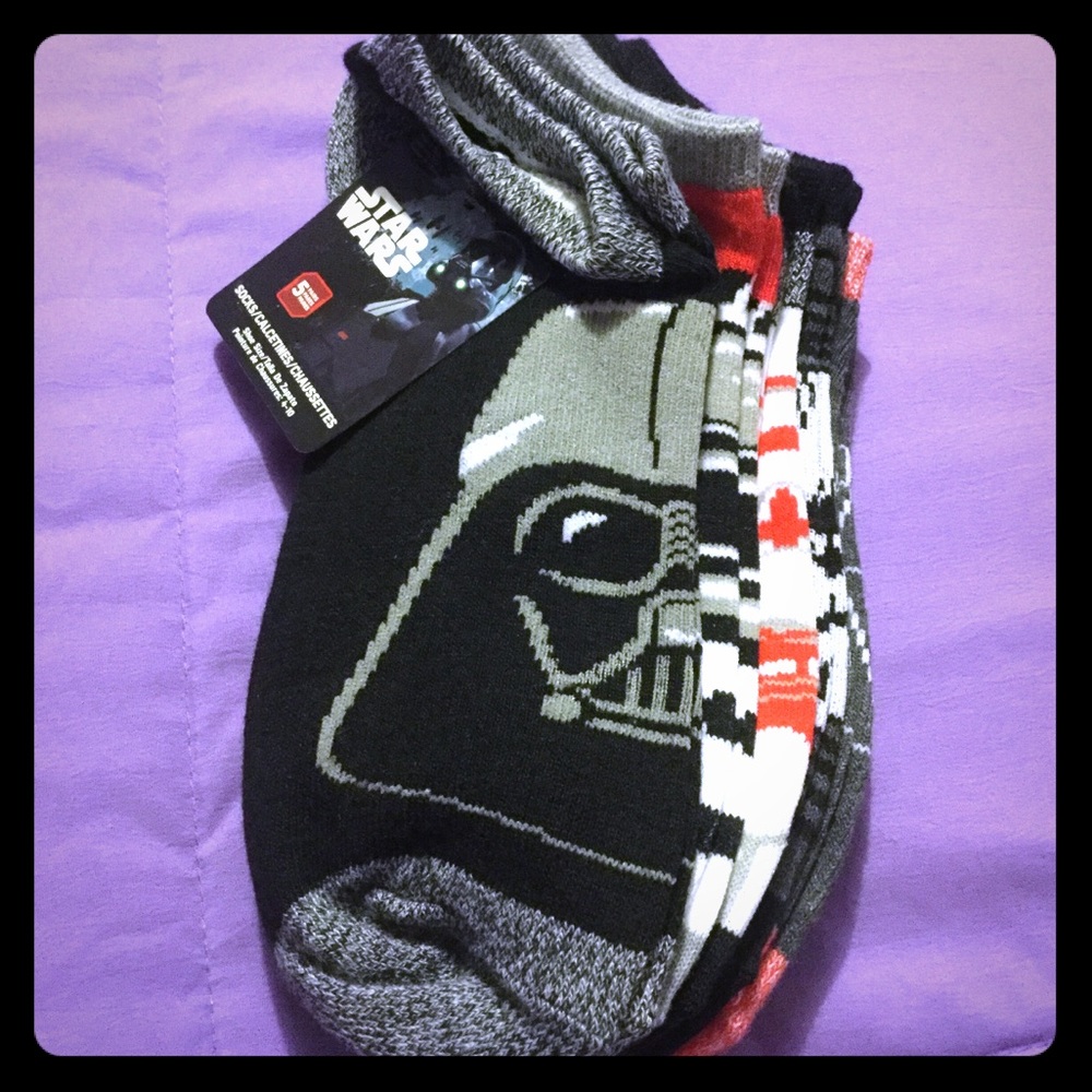 5 pairs of Star Wars no show socks Disney brand